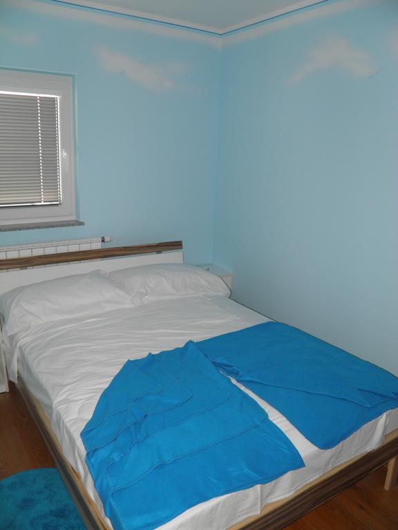 Guesthouse Prenocisca Sirec 프루이 객실 사진