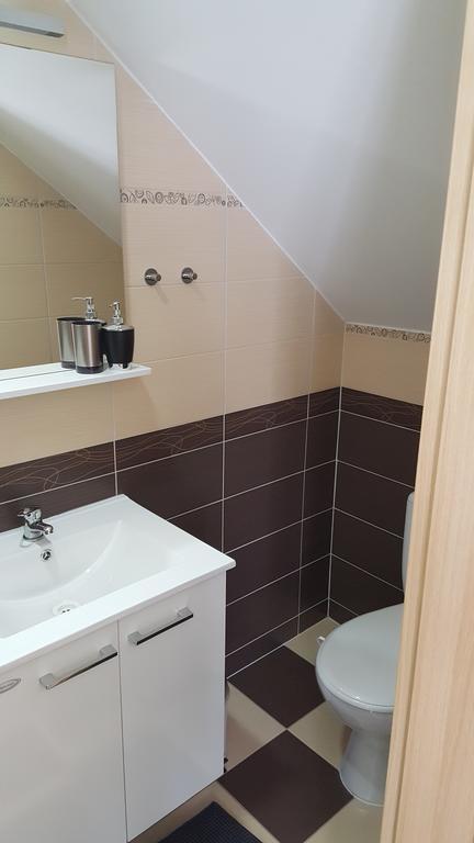Guesthouse Prenocisca Sirec 프루이 외부 사진