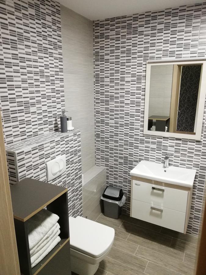Guesthouse Prenocisca Sirec 프루이 외부 사진